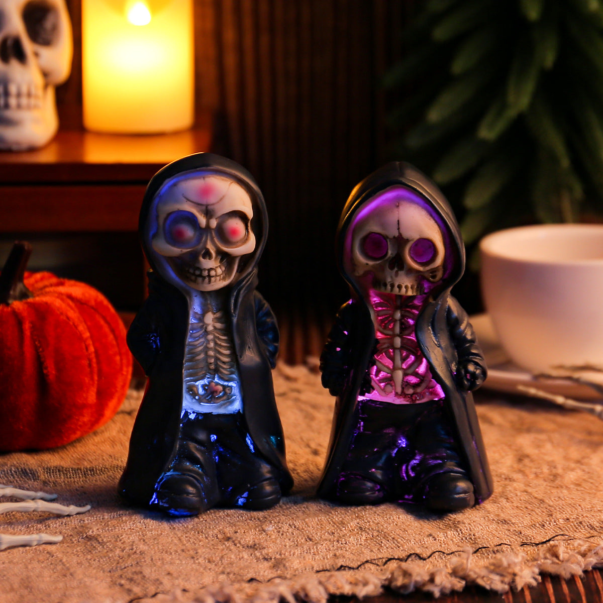 Light‑Up Skeleton Decor
