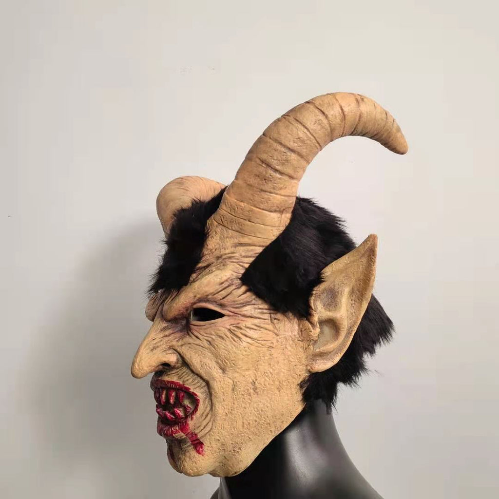 Lucifer Short Fur Mask